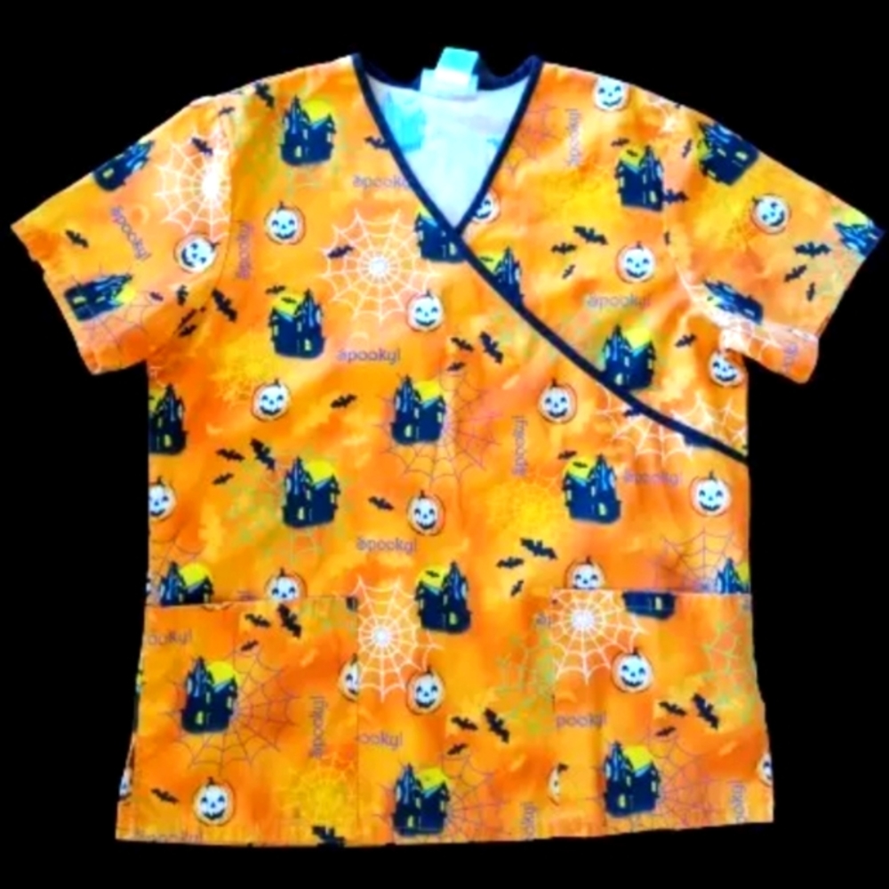 SB Scrubs Halloween Uniform Top Shirt Spooky Haunted House Spider Webs Pumpkins